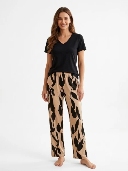 Women’s Black Jersey T-Shirt with Beige Printed Lounge Pants Set