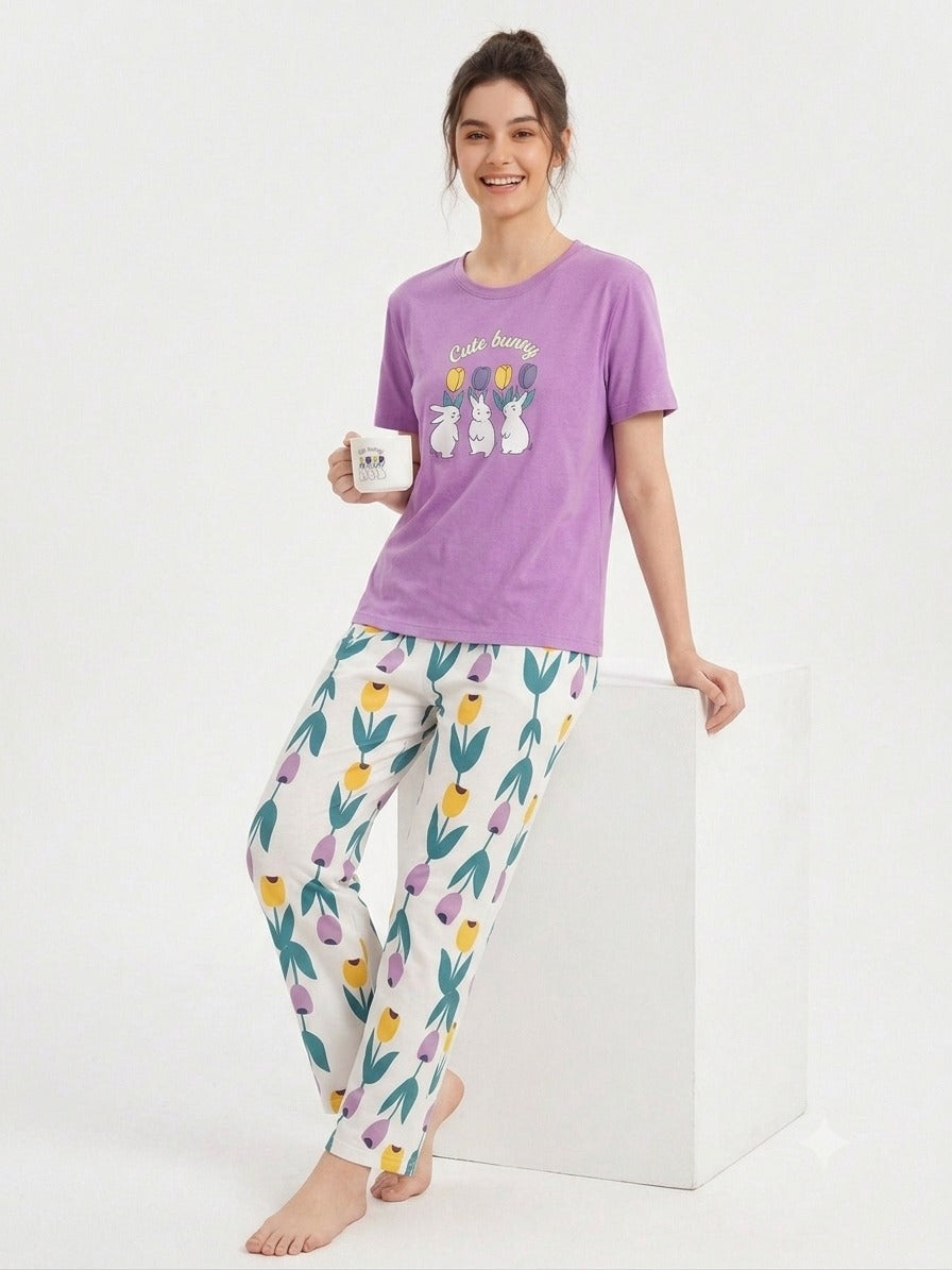 Women’s Lavender Jersey T-Shirt & Floral Printed Lounge Pants Co-Ord Set – Cute Bunny Print